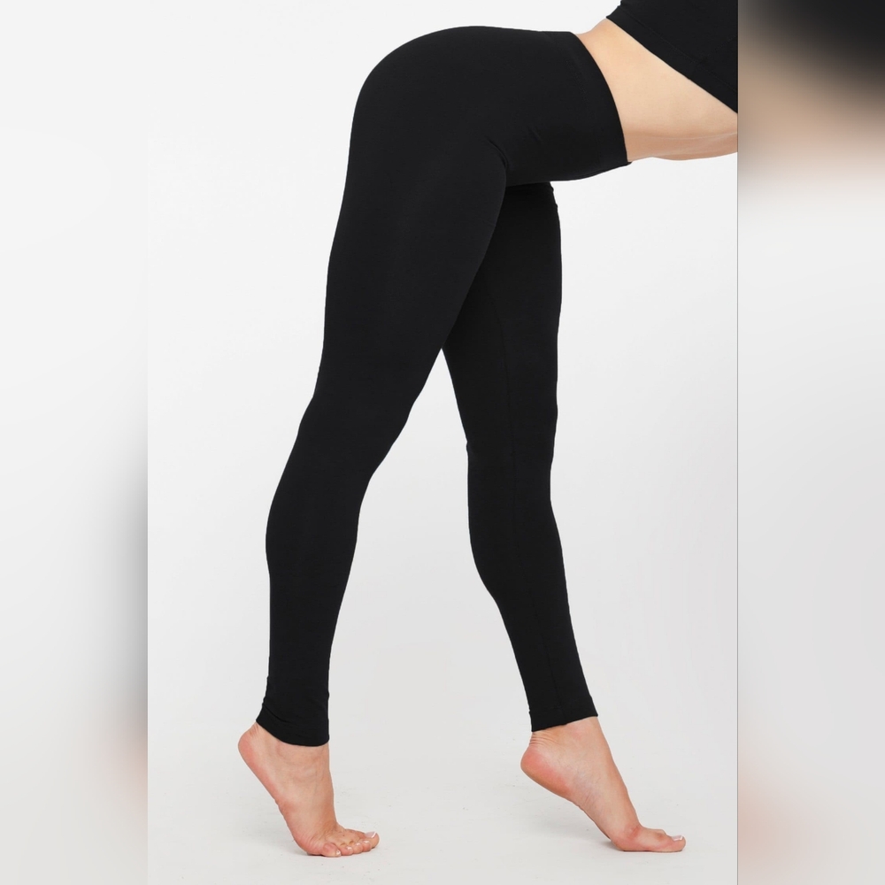 2 pairs LA Apparel Black Cotton Spandex Jersey Leggings